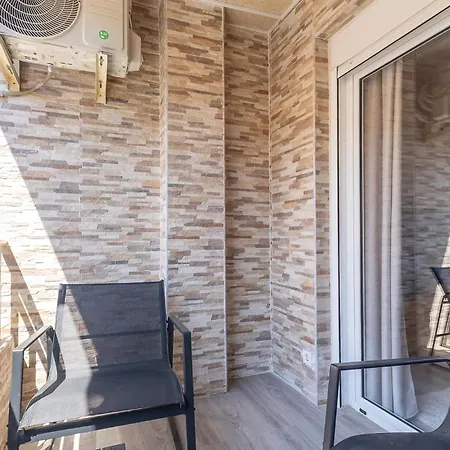 2 Bedroom Awesome In 아파트